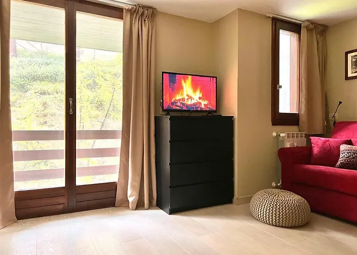 Апартаменти Pine Tree *